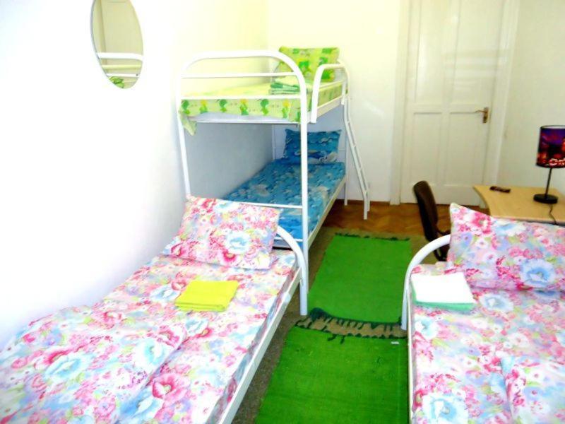 Hostel Kreshatikキエフ 部屋 写真