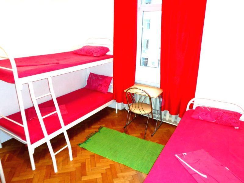 Hostel Kreshatikキエフ 部屋 写真